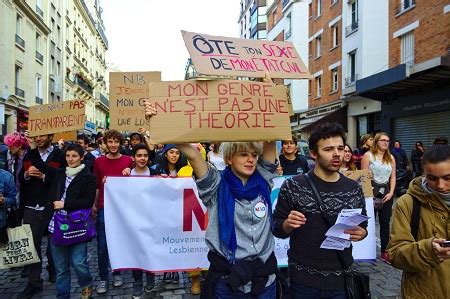 Quotidien détudiants trans à Nanterre